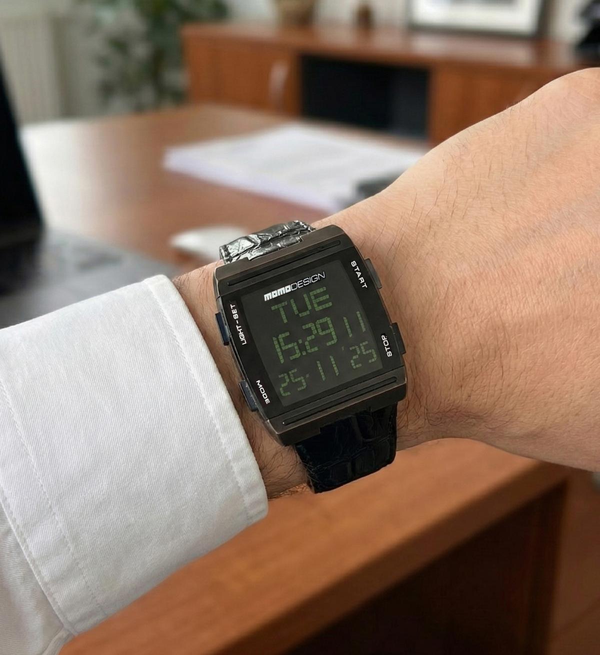 ĐH nam MoMo Design - Ý