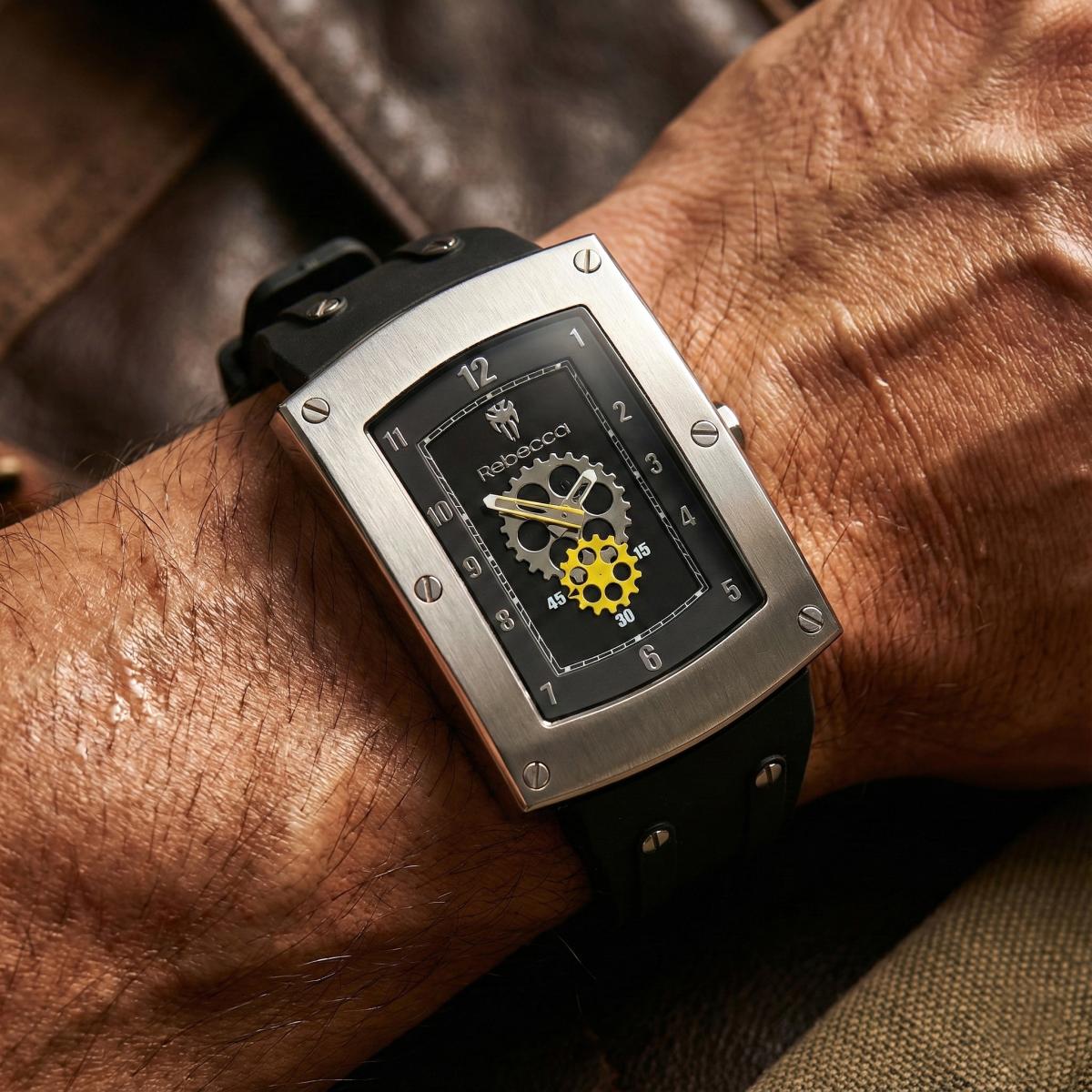 Đh nam Rebecca - Ý