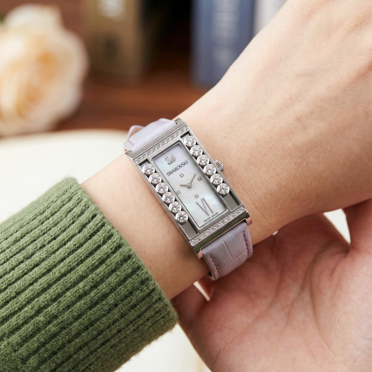 ĐH nữ Swarovski - Thụy Sỹ